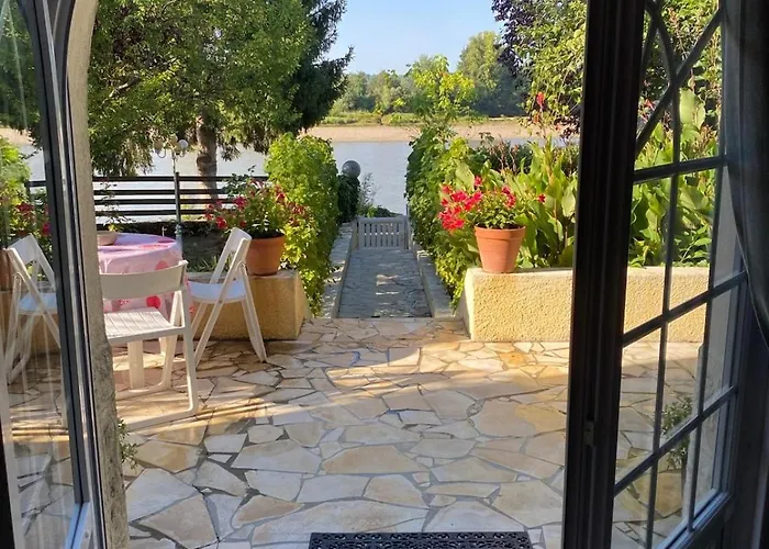 4 Etoiles Au Fil De L'eau, Proche Saint-emilion Prázdninový dům Vignonet